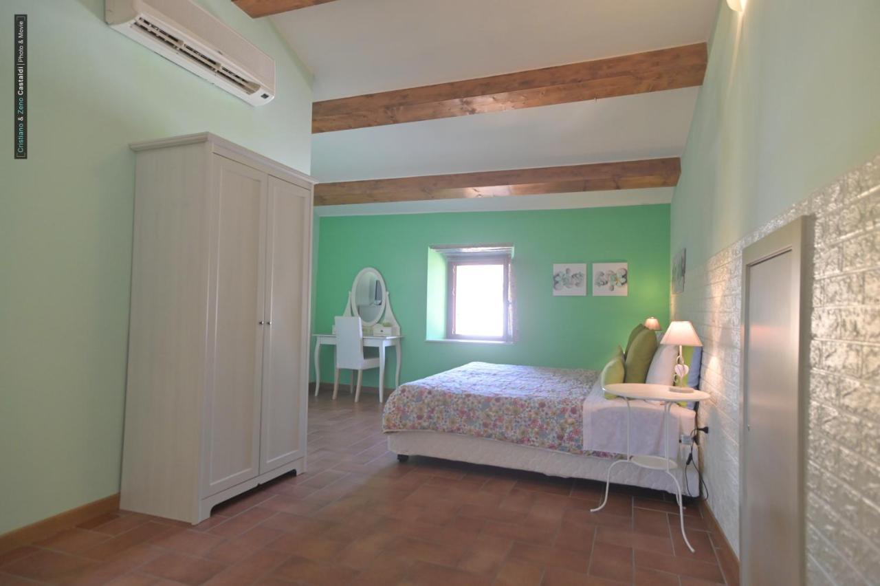 B&B Dimora Paolina Baschi Zewnętrze zdjęcie