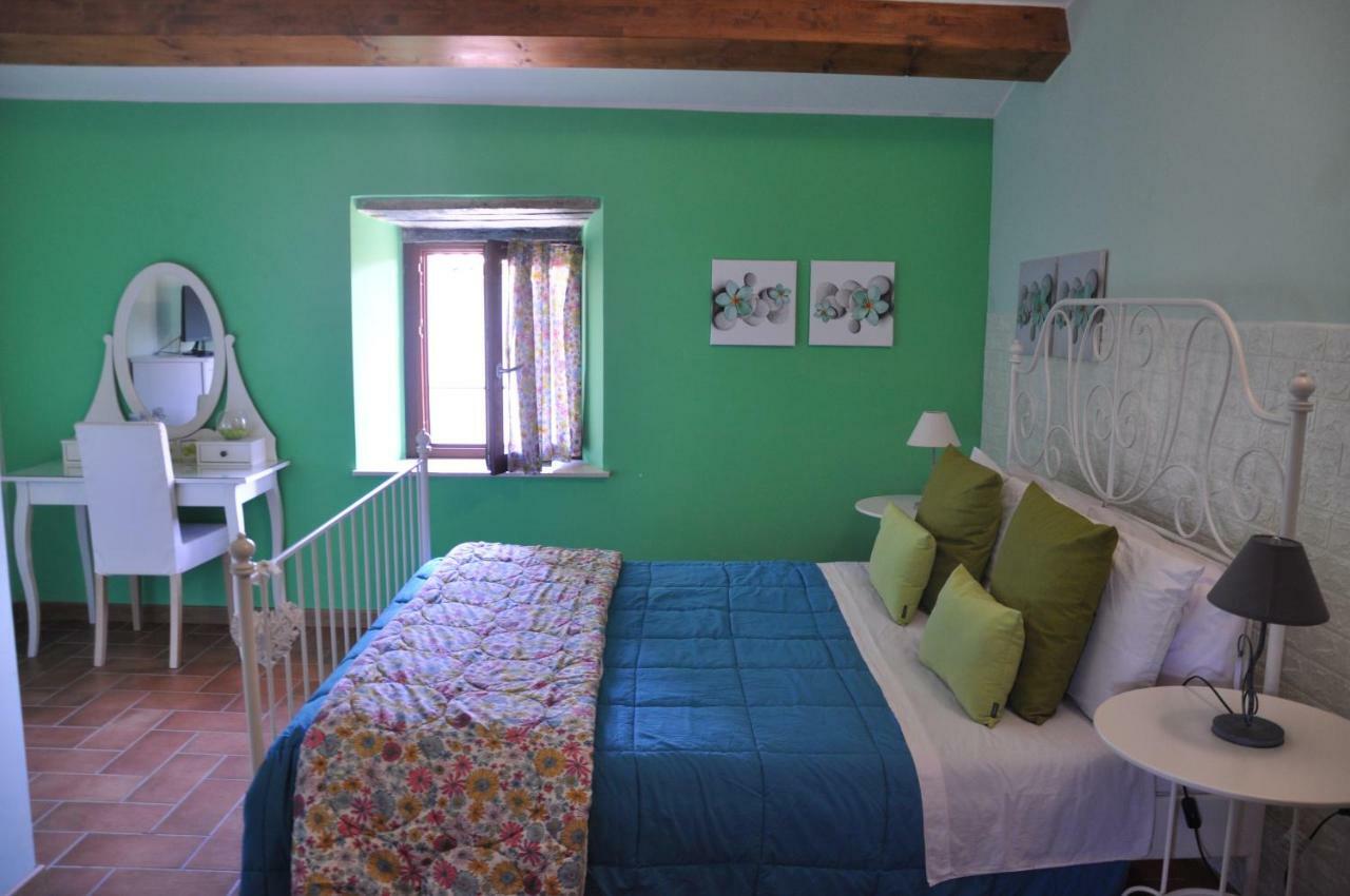 B&B Dimora Paolina Baschi Zewnętrze zdjęcie